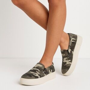 Steve Madden Camo Platform Slip-On Sneakers Women’s 7.5 Chunky Sole